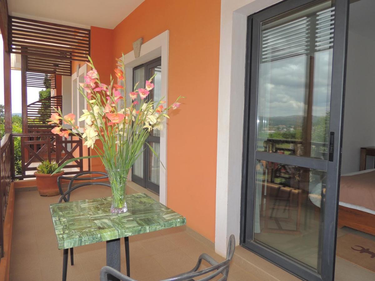 Plumeria Hotel อันต์ซิราเบ ภายนอก รูปภาพ